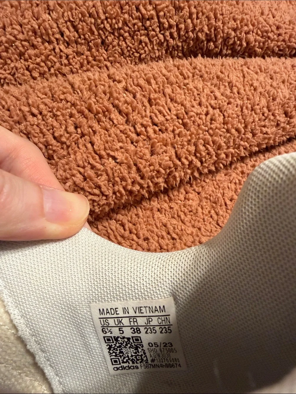 adidas Kids Off-White Low-Top Sneakers